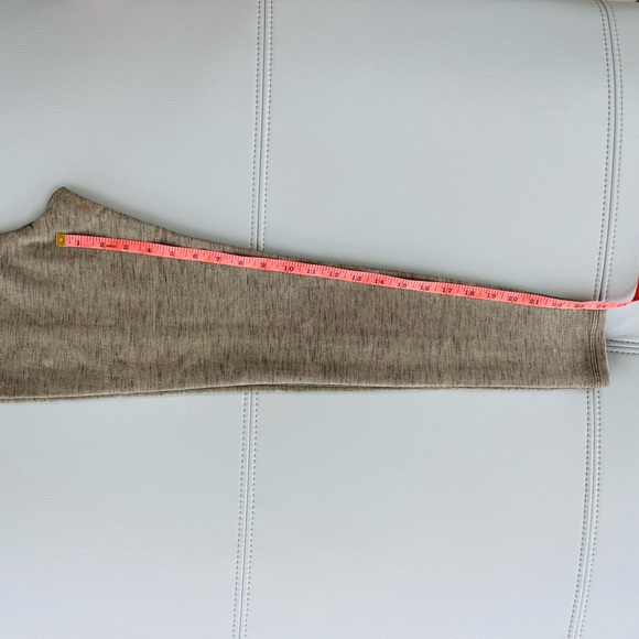 New with tags! FREE PEOPLE MOVEMENT Hybrid Legging in ARMY Size XS - Picture 10 of 16
